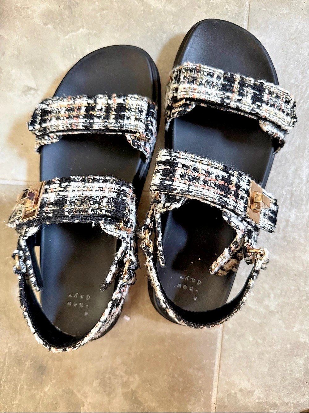 Women's tweed sandals US 9